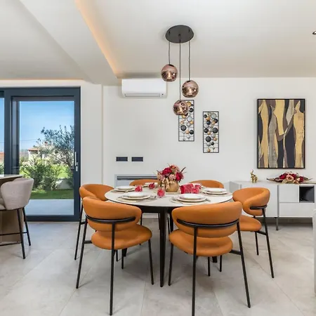 Villa Pelin *